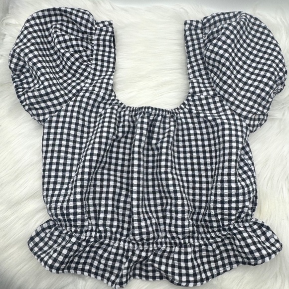 Stitch & Pine Cute Junior’s Top Size Small - Picture 4 of 5